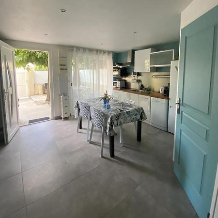 Maison En Bord De Mer มอกิโอ ภายนอก รูปภาพ